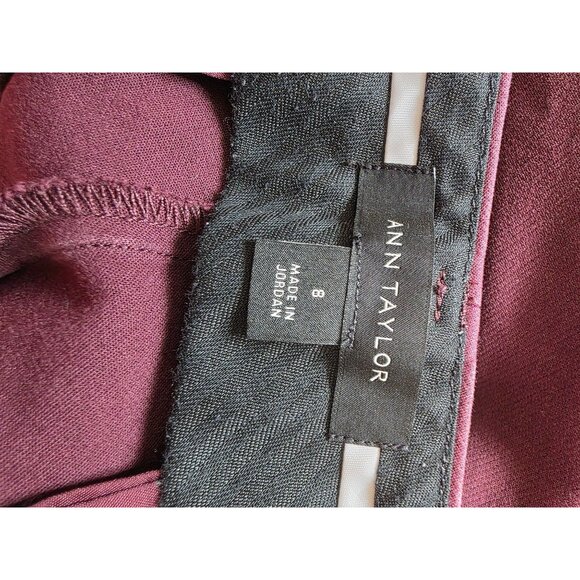 Ann Taylor Womens Burgundy Ankle Pants With Button Accents Size 8 - Picture 7 of 7
